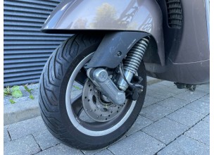 Piaggio Vespa 300 Gts Touring
