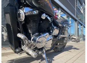 Honda BlackWidow VT750c