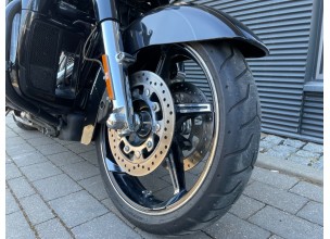 Harley-Davidson Cvo Street Glide