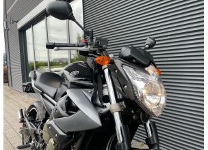 Yamaha XJ6 ABS