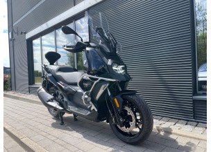 BMW C400X