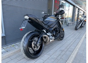 Suzuki GSX-S950