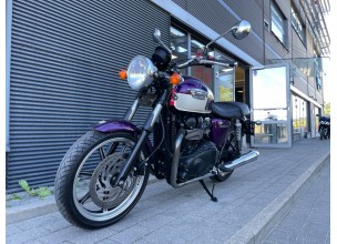 Triumph Boneville T100
