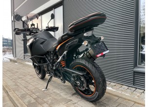 KTM Adventure 1050