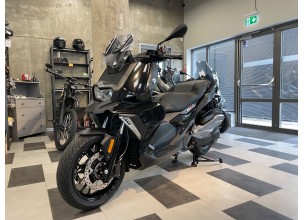 BMW C400X