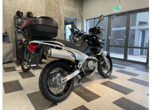 Suzuki Xf650 Freewind