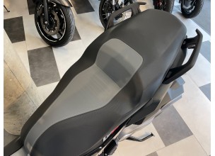 BMW C400X