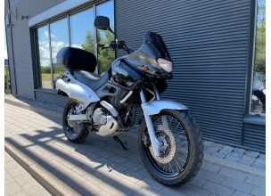 Suzuki Xf650 Freewind