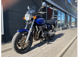 Suzuki Inazuma Gsx750