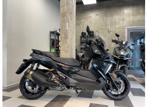BMW C400X