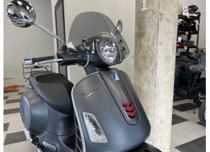 Piaggio Vespa 300 Gts