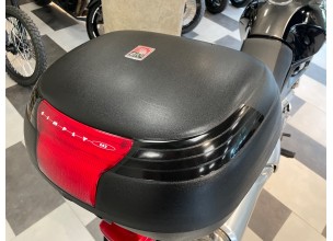 Suzuki Xf650 Freewind
