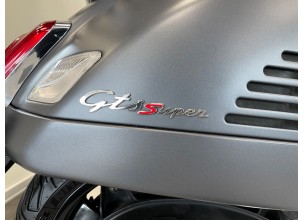 Piaggio Vespa 300 Gts