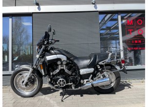 Yamaha Vmax 1200