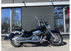 Honda Shadow VT750