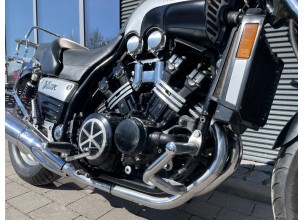 Yamaha Vmax 1200