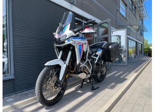 ﻿Honda AfricaTwin 1100 DCT