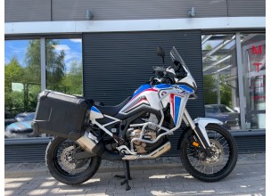 ﻿Honda AfricaTwin 1100 DCT