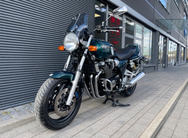 Yamaha Xjr1300