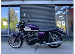 Triumph Boneville T100