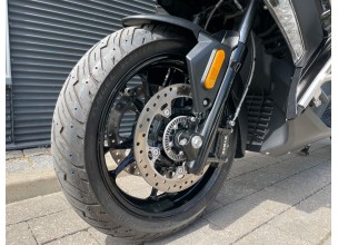 BMW C400X