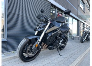 Suzuki GSX-S950
