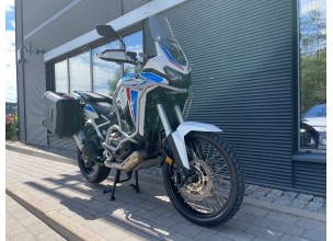﻿Honda AfricaTwin 1100 DCT