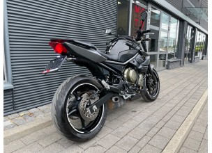 Yamaha XJ6 ABS