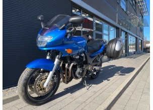 Kawasaki ZR7S